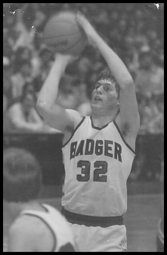 Tim Schneider '82